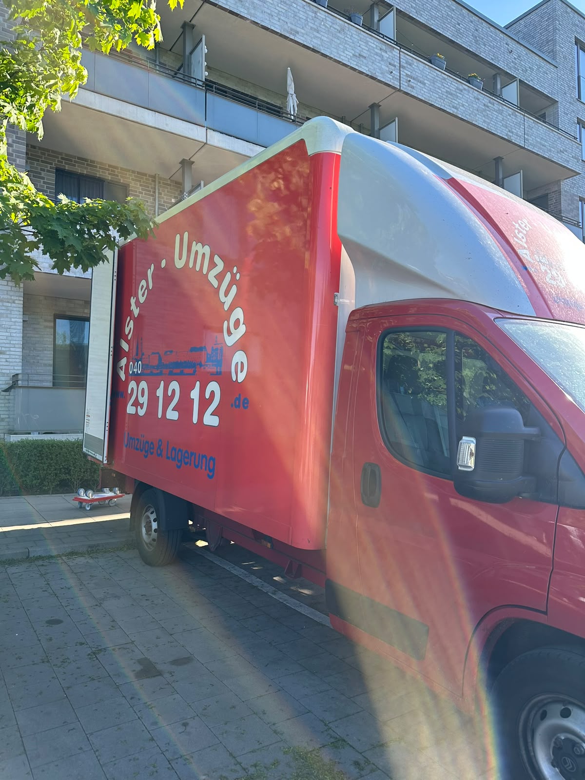 Relocation Service in Hamburg